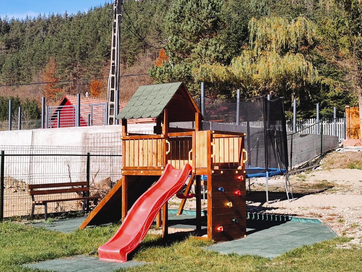 Villa Sezatoarea Lupilor Lepşa Exterior foto